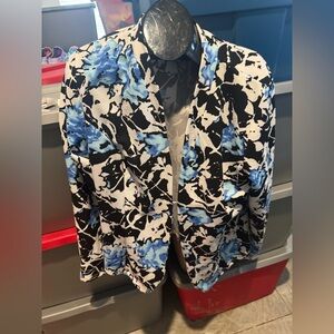 Floral Blue and Black Blazer p73